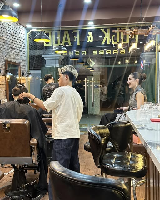Cắt tóc nam chuẩn Barber tại Thảo Điền Thủ Đức