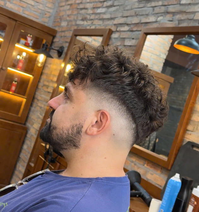 Barber Thảo Điền – Trải Nghiệm Cắt Tóc Nam Đẳng Cấp Tại Folk&Fade Barbershop