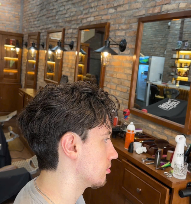 Barber Tóc Đẹp Thảo Điền – Folk&Fade Barbershop Dành Cho Nam Giới Hiện Đại