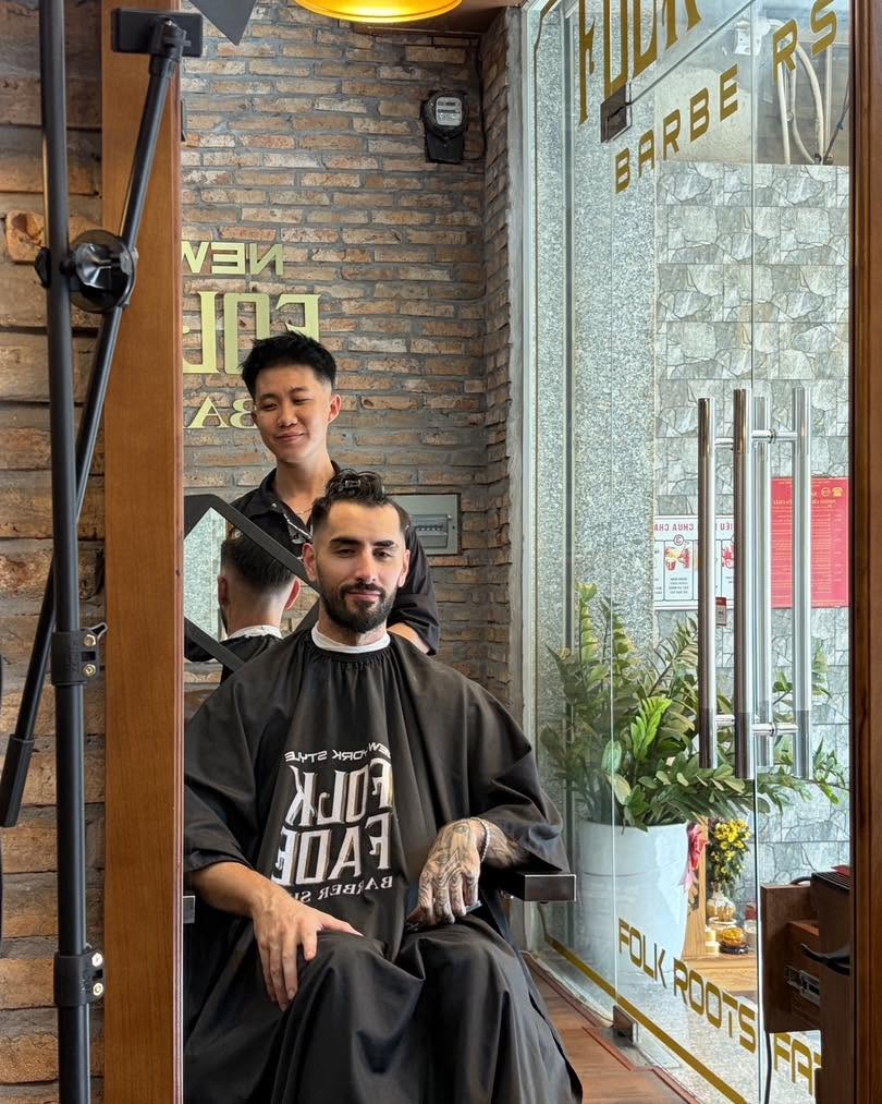 Barber shop district 2